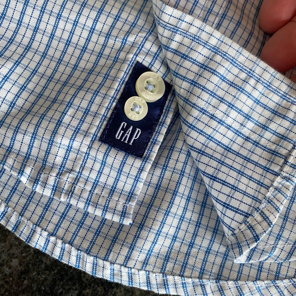 ๐ผ GAP - Long Sleeve Shirt ๐ผ - Picture 3 of 7